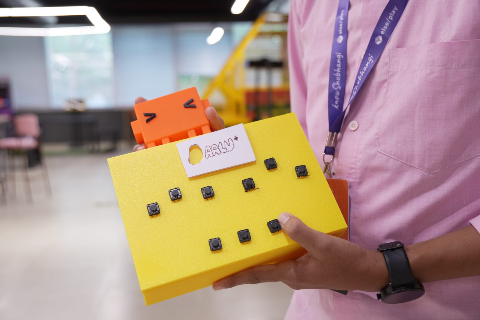 Aalu, the self-learning Braille keyboard